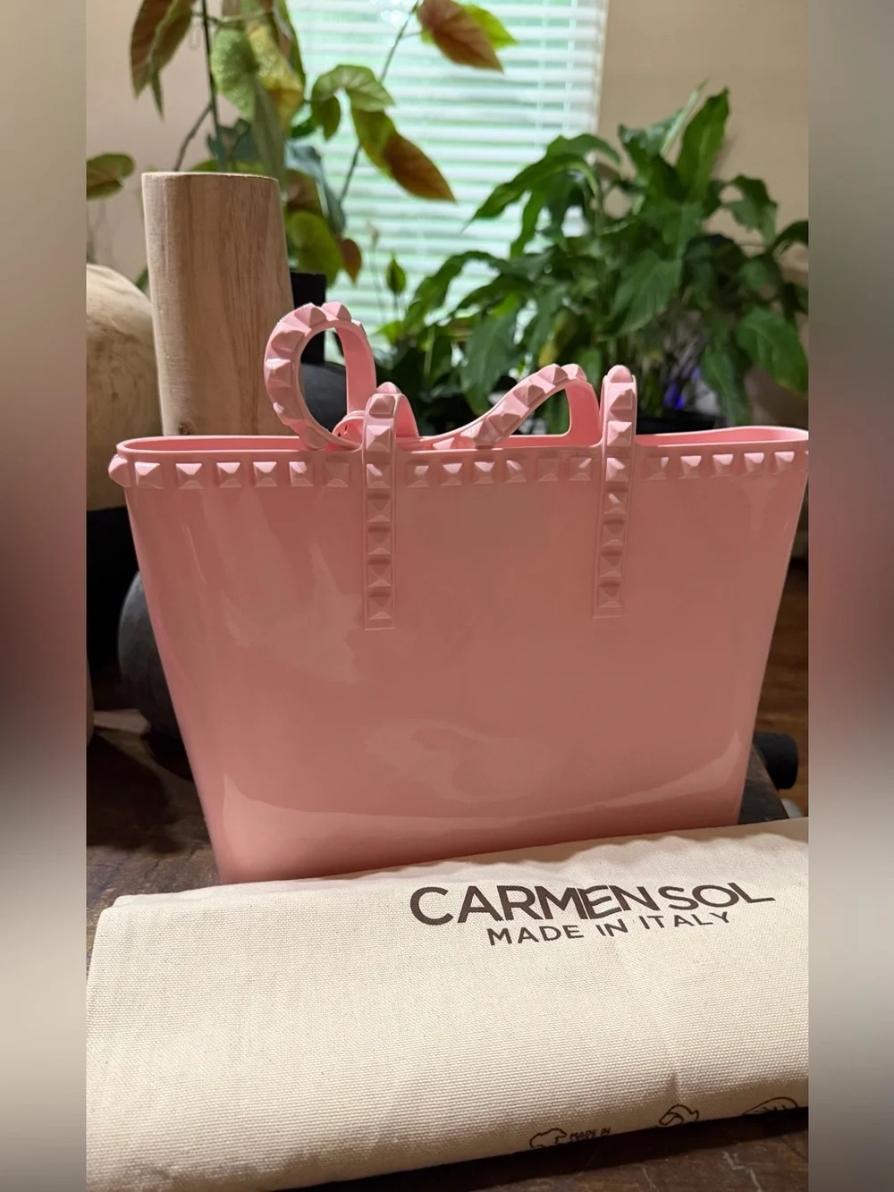NWOT Carmen Sol Baby Pink Studded Jelly Tote Made in Italy Dust Bag